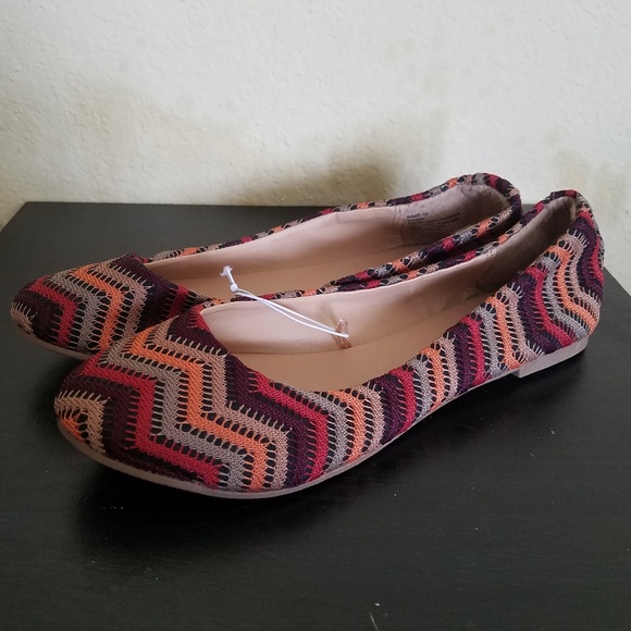 Chevron Ballet Flats - Picture 3 of 4